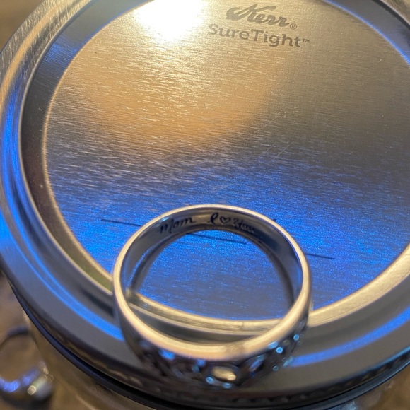 Female rings - Picture 10 of 14